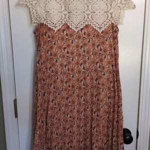 Xhilaration Woman's Floral & Lace  Sleeve Boho Dress- Size S